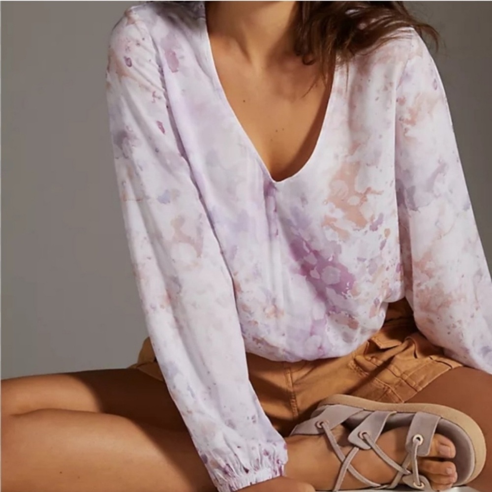 NWT Cloth & Stone Pink Splatter V-Neck